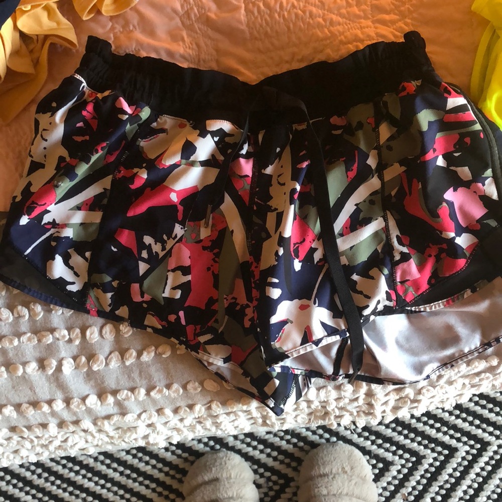Lululemon size 10 4 in inseam shorts